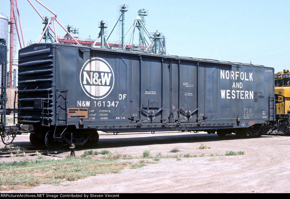 Norfolk & Western 50' box NW #161347